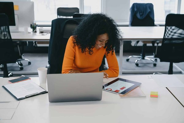 Conseils essentiels et outils pour devenir un growth hacker expert